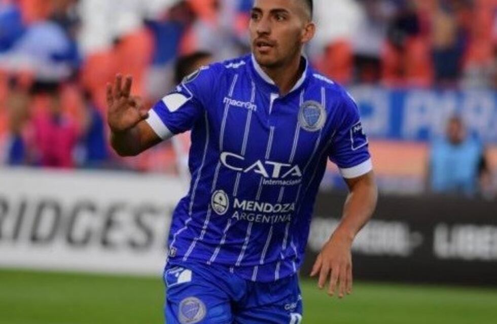 Al Expreso se le saltó la "Correa", el goleador se va a Colón de Santa Fe