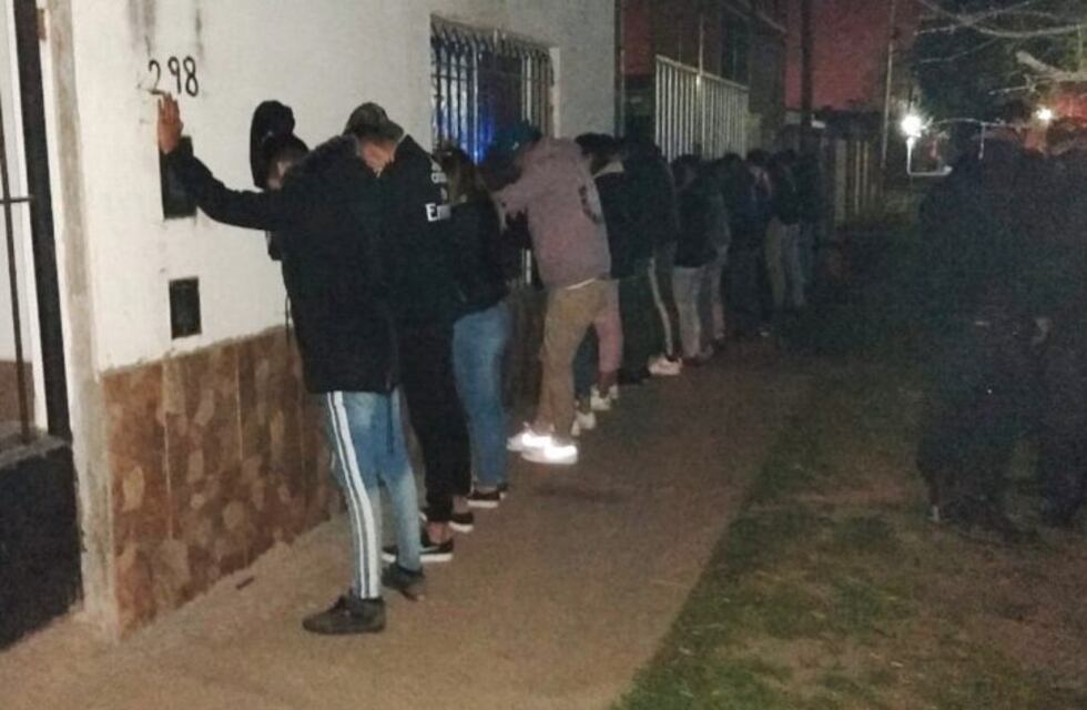 Fiestas ilegales en Rosario: en dos fines de semana demoraron a 120 personas