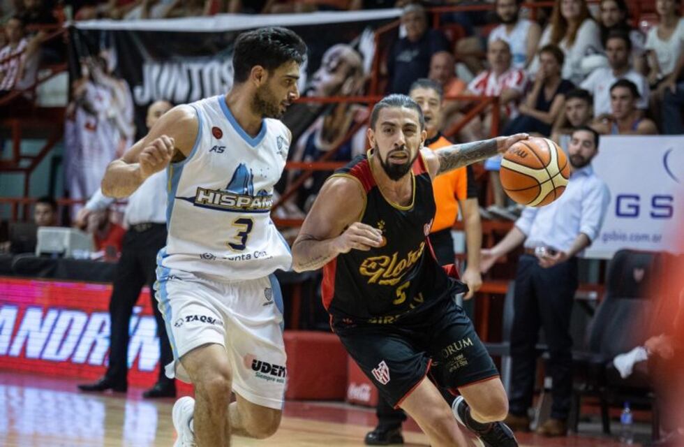 Con un ajustado marcador Instituto venció a Hispano en el Ángel Sandrín