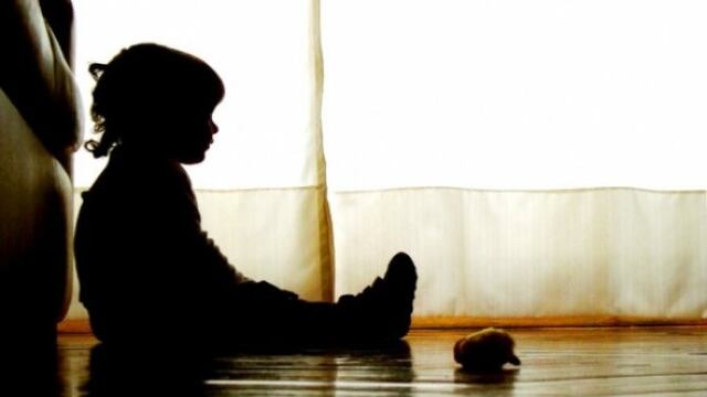 Una nena de 6 años fue secuestrada y torturada por sus padres durante tres años (imagen ilustrativa).