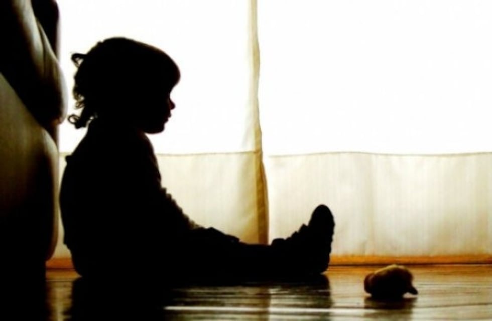 Abusó de un nene de 6 años y al ser sorprendido se apuñaló en el pecho