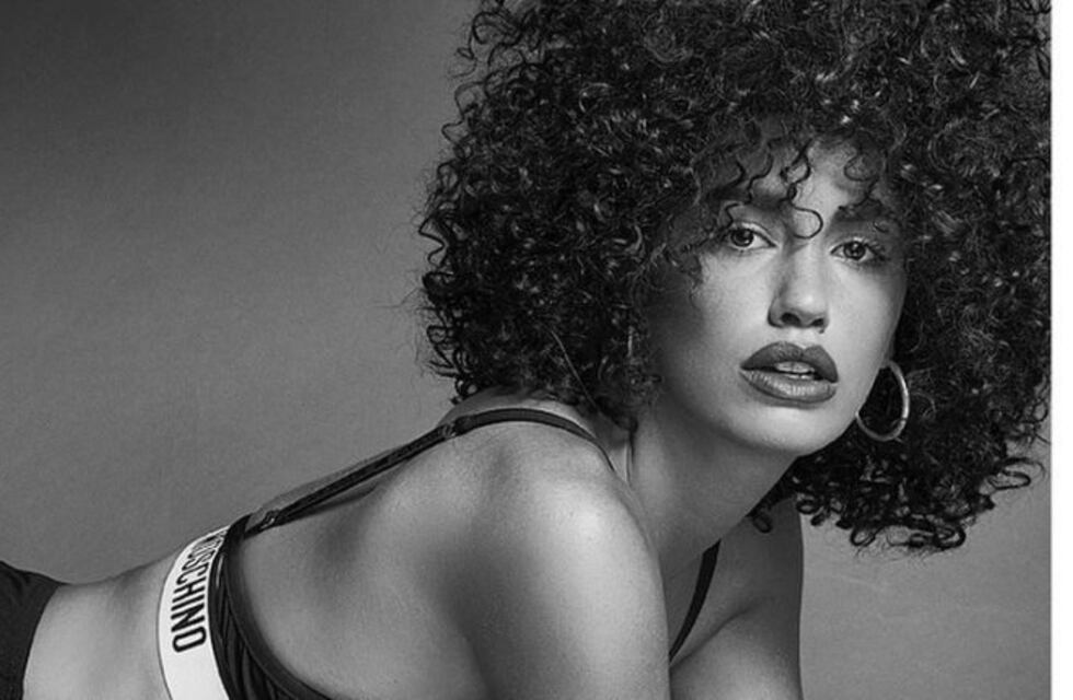 Lali Espósito revolucionó las redes al pedirle a sus seguidores que titulen una foto suya