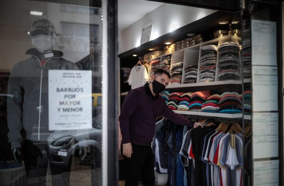Los comercios de indumentaria y calzado reabrieron con ventas 75% debajo de un día habitual