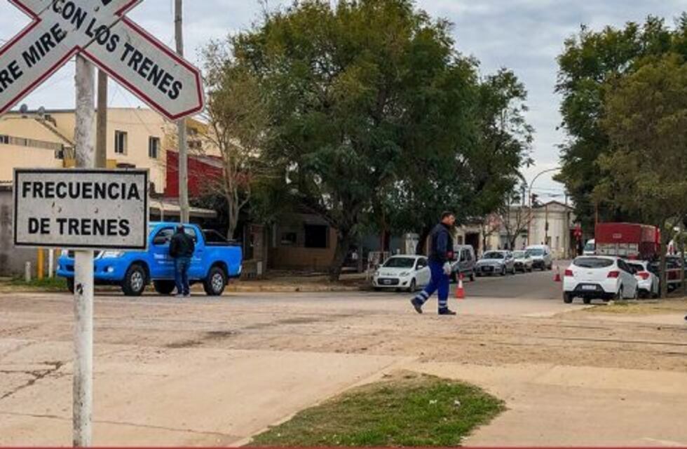 Permanecerá cortado el paso a nivel de calle Juan José Paso en Río Primero