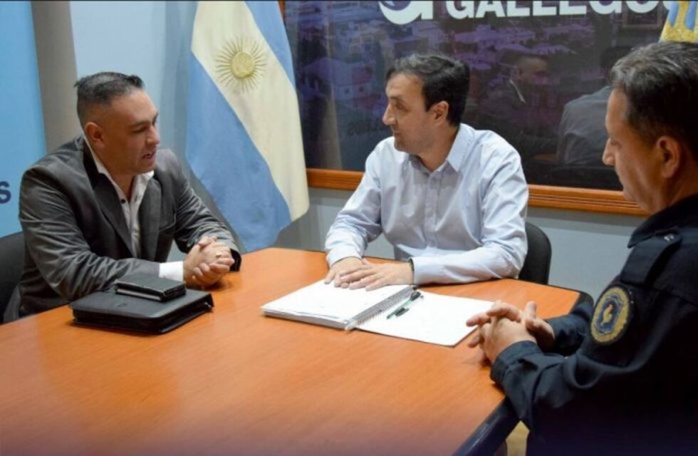 El Intendente recibió a nuevas autoridades de fuerza aérea y bomberos