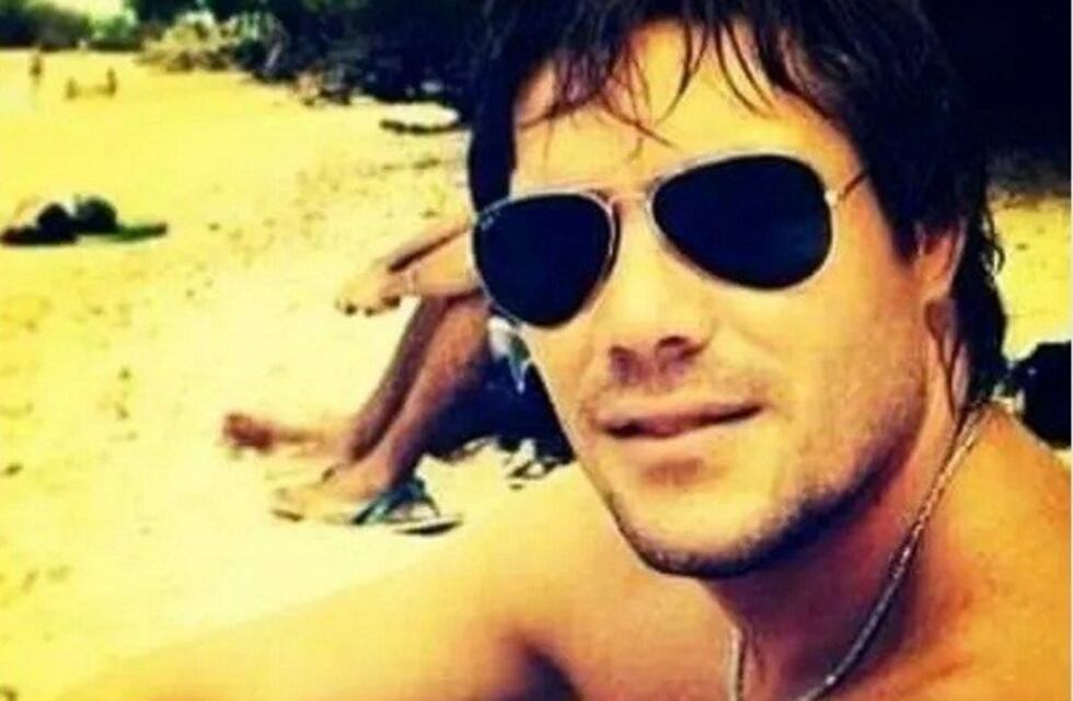 Buscan al hijo de un famoso empresario por robarle pertenecias y el auto a su novia