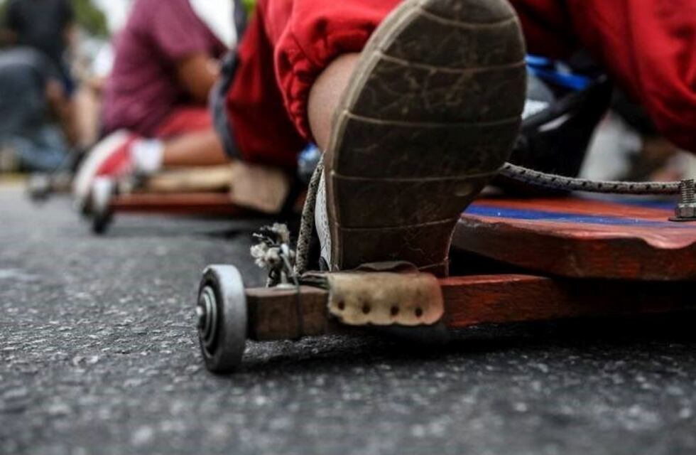 Una carrera con sabor de otros años: vuelve el campeonato de karting a rulemanes y triciclos Drift