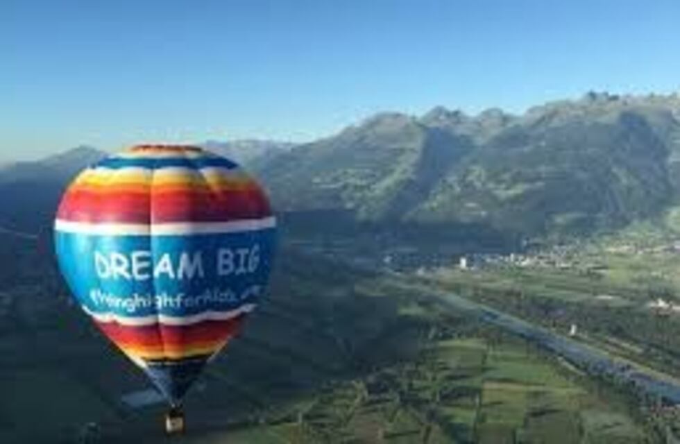 El globo aerostático que recorre el mundo volará en la Villa de Merlo