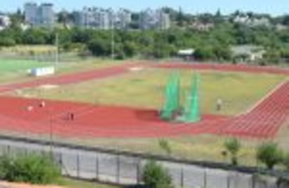 Habilitaron la nueva pista de atletismo en el Kempes