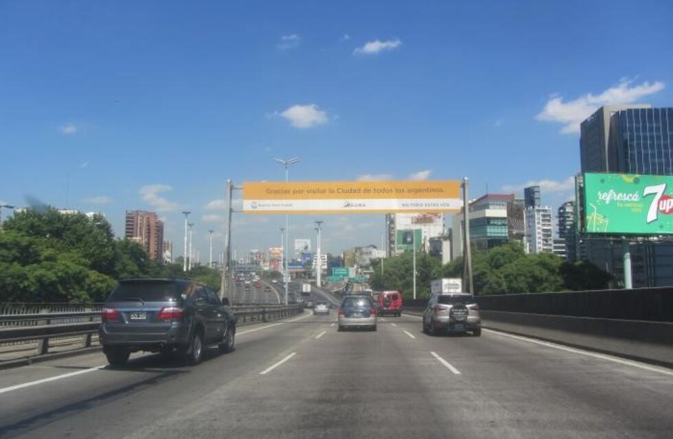 Cobrarían peaje en autopistas y avenidas porteñas que son gratuitas