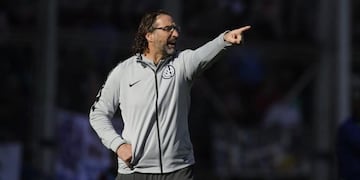 Juan Antonio Pizzi se despidió de los hinchas de San Lorenzo y el club analiza candidatos (Foto: TyC Sports)