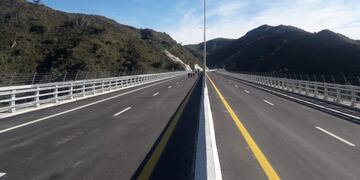 Nuevo puente sobre el San Roque\u002E