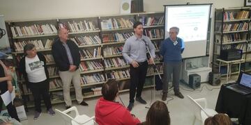 Taller Fiestas Regionales en Pehuen Co