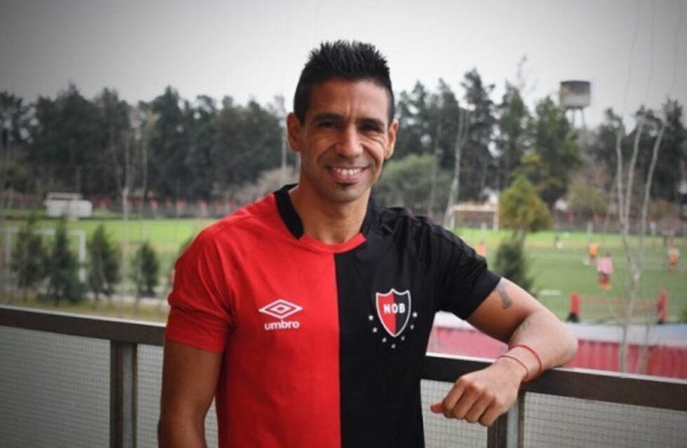 Figueroa puso el gancho y renovó por dos temporadas más con Newell's