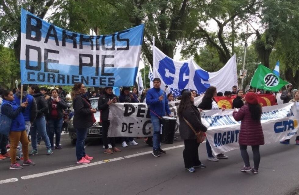 Trabajadores de Corrientes marcharon en el día del paro de la CGT