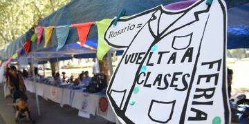 Economía Social del municipio promociona atractiva gama de productos escolares