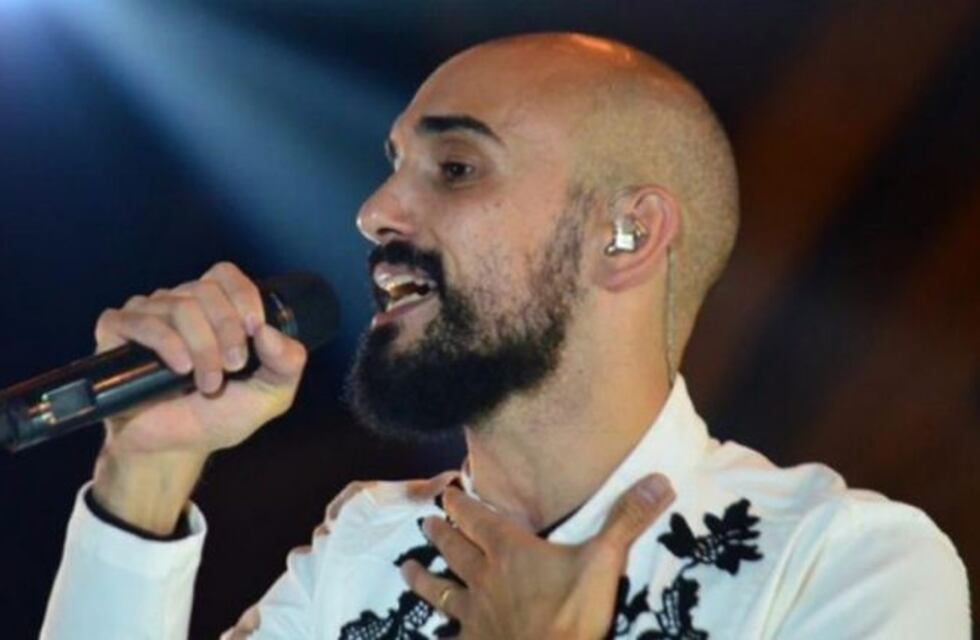 Abel Pintos cambió de look para recibir a su hijo Agustín