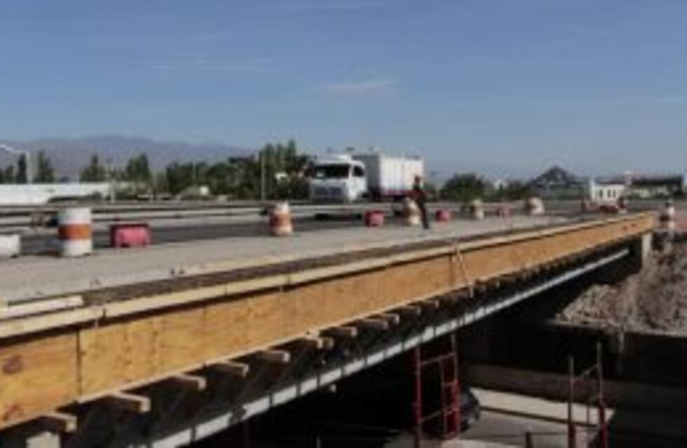 La ampliación del Acceso Sur está avanzada en un 50%