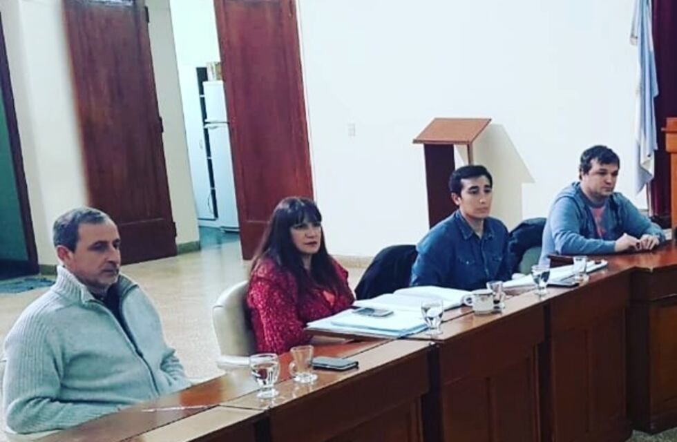 Se reúnen los presidentes de bloque luego de la falta de quórum