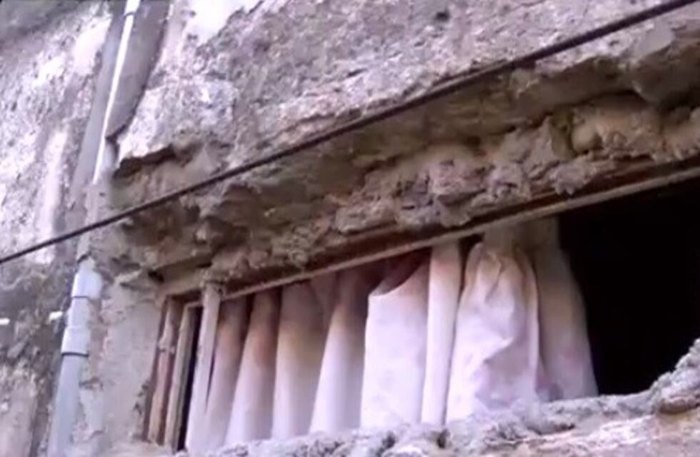 Se metió por una ventana en la casa vecina y violó a una menor