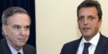 DYN26, BUENOS AIRES 30/08/16, EL SENADOR, MIGUEL PICHETTO, RECIBIO ESTA TARDE AL DIPUTADO, SERGIO MASSA , DONDE ACORDARON AGENDA PARLAMENTARIA.FOTO:DYN/PRENSA MASSA buenos aires miguel angel pichetto sergio massa reunion titular del bloque de senadores d