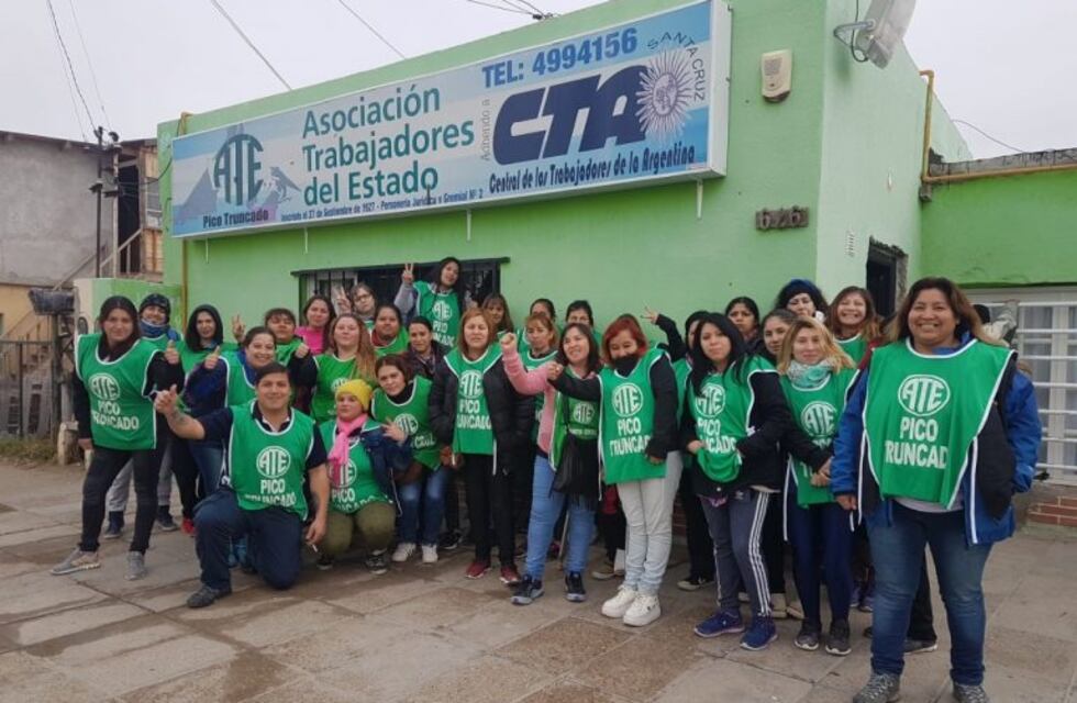 ATE logra reincorporar a auxiliares de la Educación