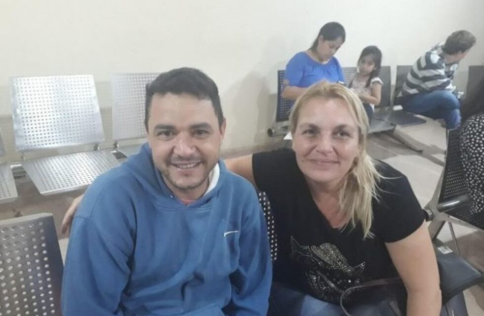 Perdió su billetera en un sanatorio pero la recuperó gracias al notable gesto de un joven