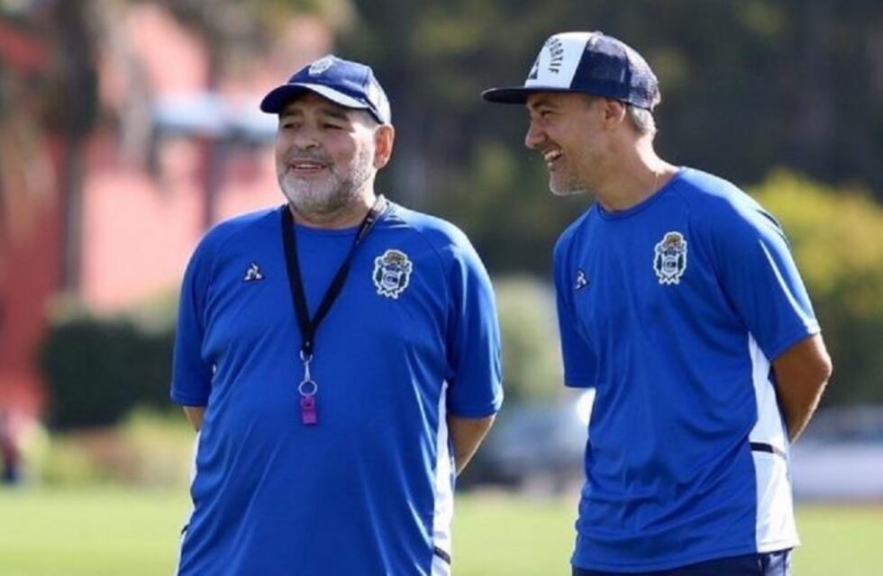 Supercampeón: un rosarino hizo un tatuaje que le valió un llamado de Maradona