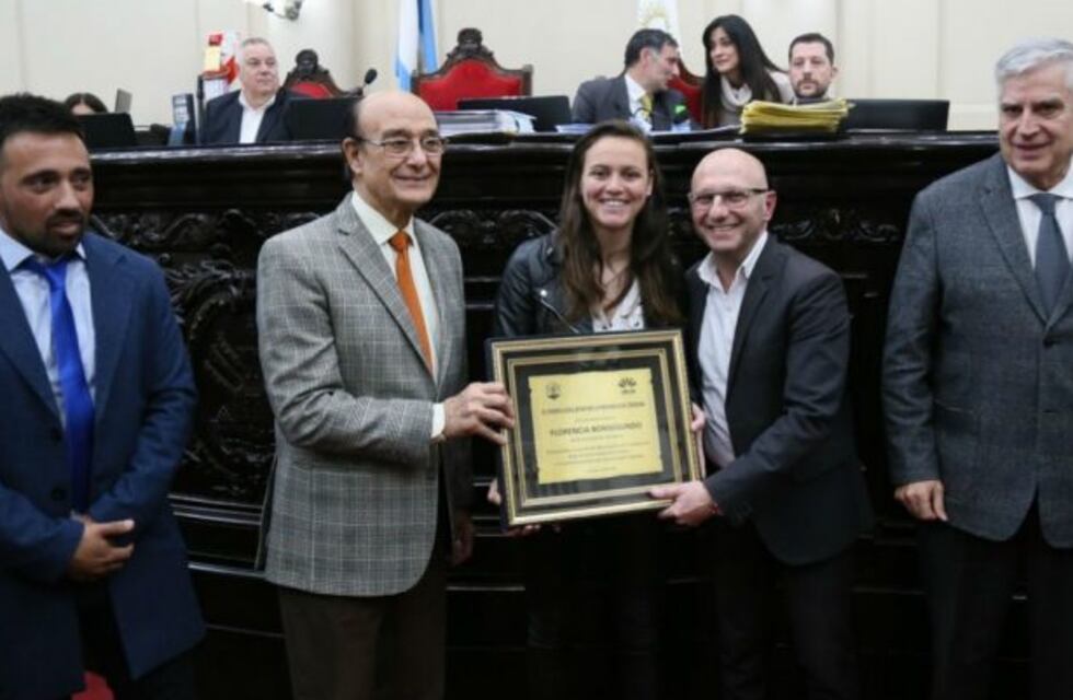 Florencia Bonsegundo, distinguida en la Legislatura de Córdoba