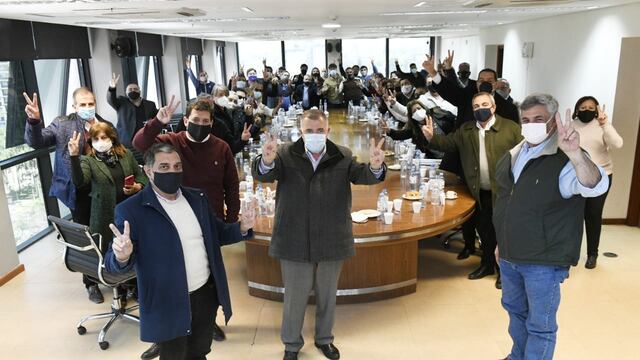 Jaldo se reunió con dirigentes de San Miguel de Tucumán.