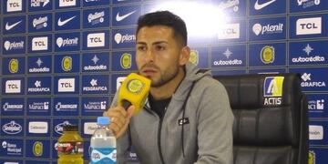 Federico Carrizo habló con la prensa este martes en Rosario Central\u002E (CARC)