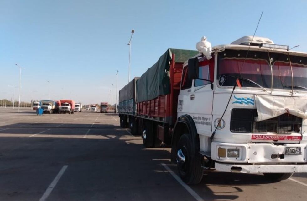 Un camionero cordobés quedó detenido tras recorrer varios departamentos sin habilitación