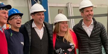 Sonrisas y apuestas por el clásico\u002E El Intendente se encontró con Carlos Duarte y hay desafío para este domingo\u002E