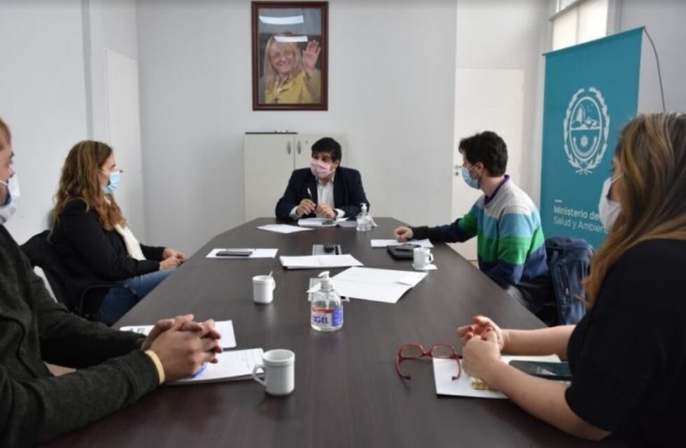 Arribaron a Río Gallegos médicos y funcionarios de Nación