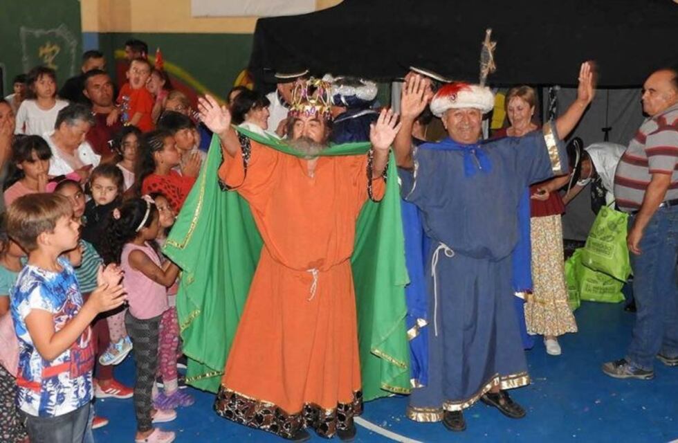 La magia de los Reyes se hizo presente en Punta Alta