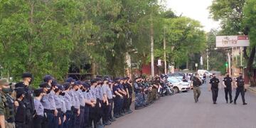 Fuerzas de seguridad realizaron un megaoperativo en Iguazú