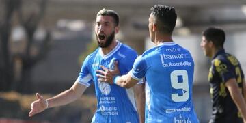 Triunfazo del Celeste, para prenderse arriba en la Zona 1 de un torneo en el que debuta\u002E