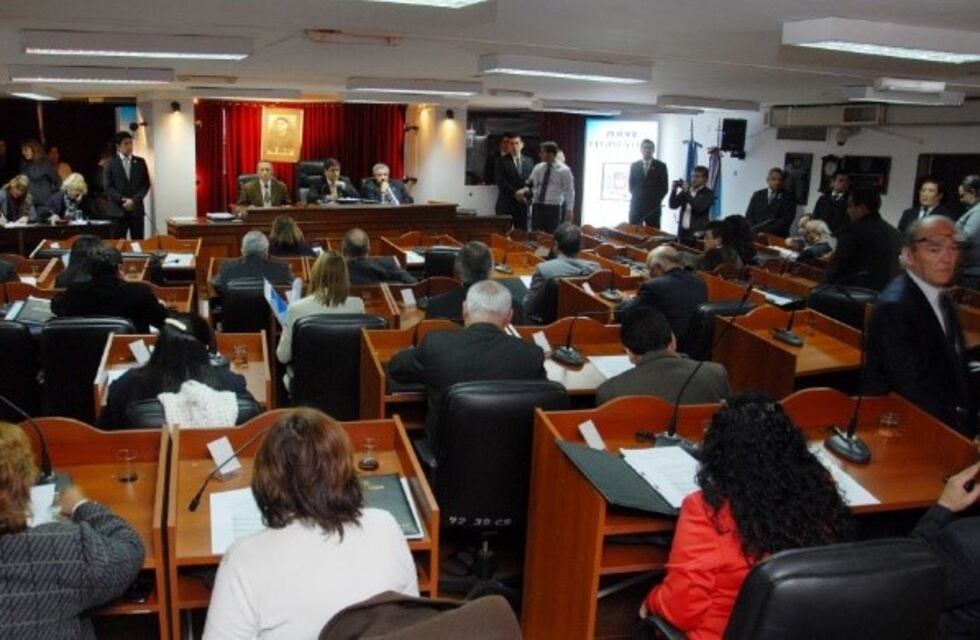 Diputados del FJPV proponen una nueva ronda de consultas para la reforma de la Carta Magna