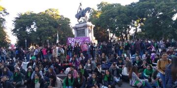 Las puntanas marcharon a favor del aborto\u002E