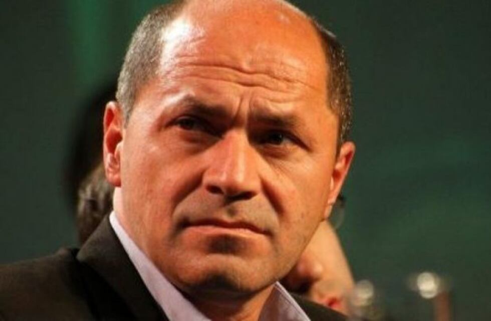 "Vidal no me da ni un paquete de fideos", afirmó Mario Secco, intendente de Ensenada