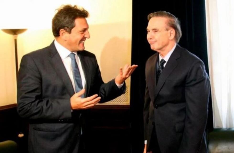 Massa y Pichetto, con roles similares hacia el interior de sus coaliciones