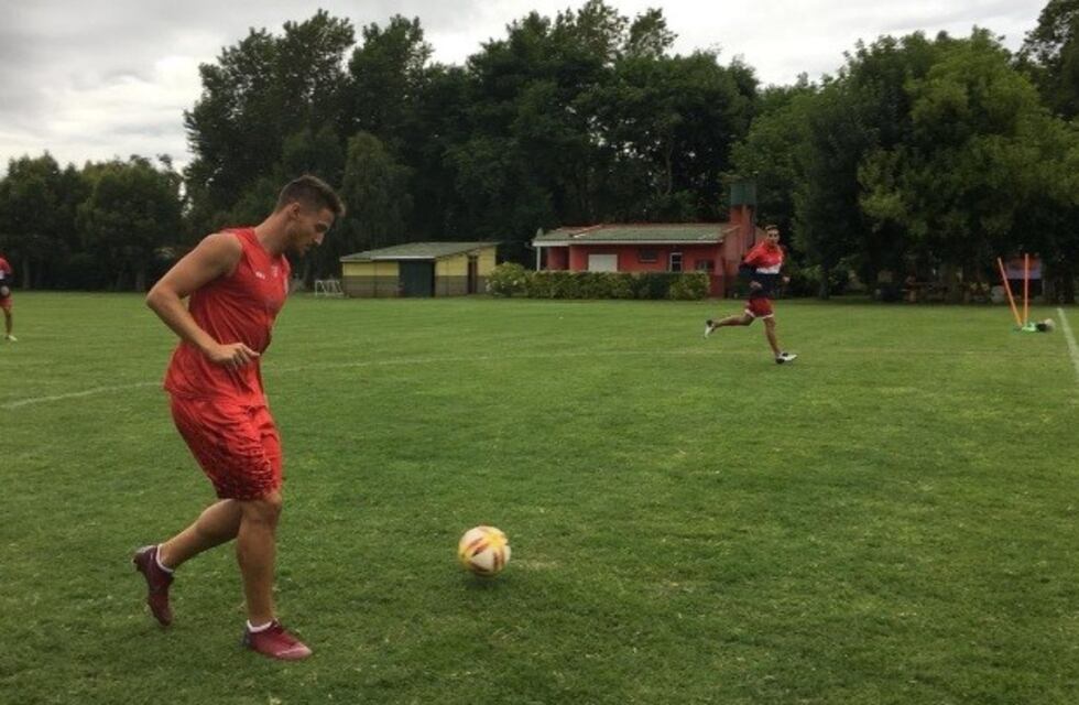 Unión cerró la contratación del uruguayo Javier Méndez