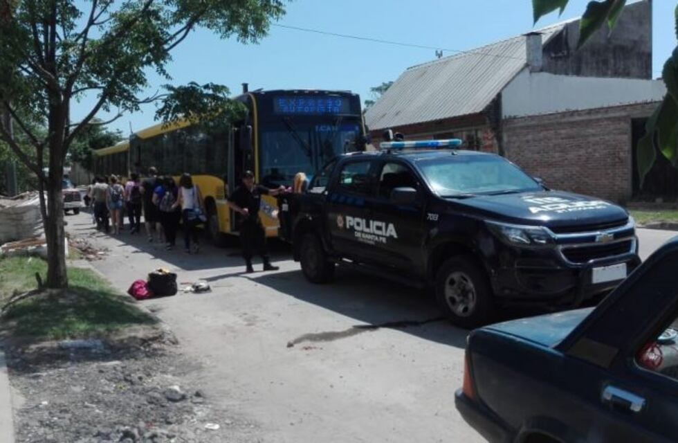 Se subió armado a un colectivo y los pasajeros se salvaron por el botón de pánico