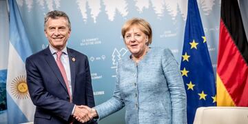 Mauricio Macri habló con Angela Merkel, quien respaldó las negociaciones con el FMI\u002E Foto: DPA\u002E