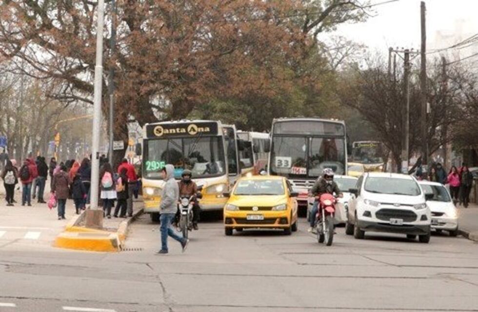 Y además, aumenta el colectivo: desde el jueves costará $ 20,71