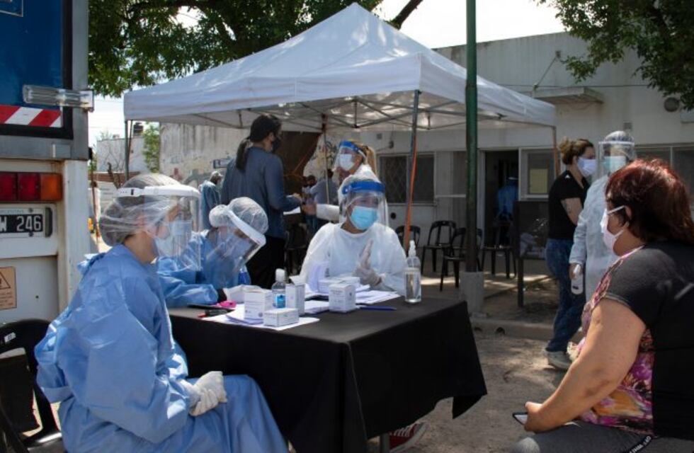 Santa Fe tuvo 1.757 casos de coronavirus y nuevo récord de fallecidos