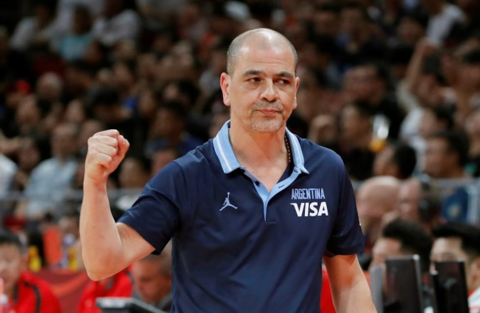 Sergio Hernández, sobre Luis Scola: "Si sigo como entrenador, lo voy a obligar a que juegue en Tokio"