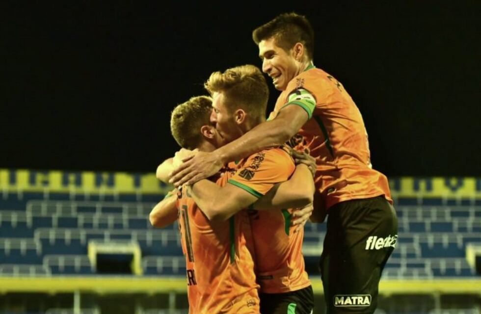 Central cayó 4 a 2 ante Banfield en el Gigante de Arroyito