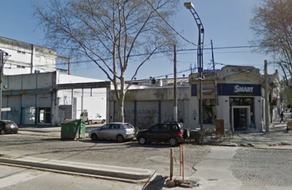 Sorprendieron con una trompada en la nariz a un contador y le llevaron un millonario botín