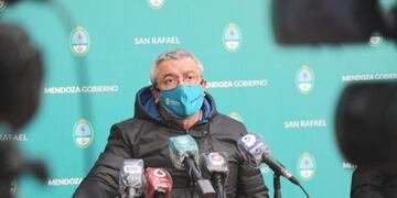 José Muñoz director del hospital Schestakow